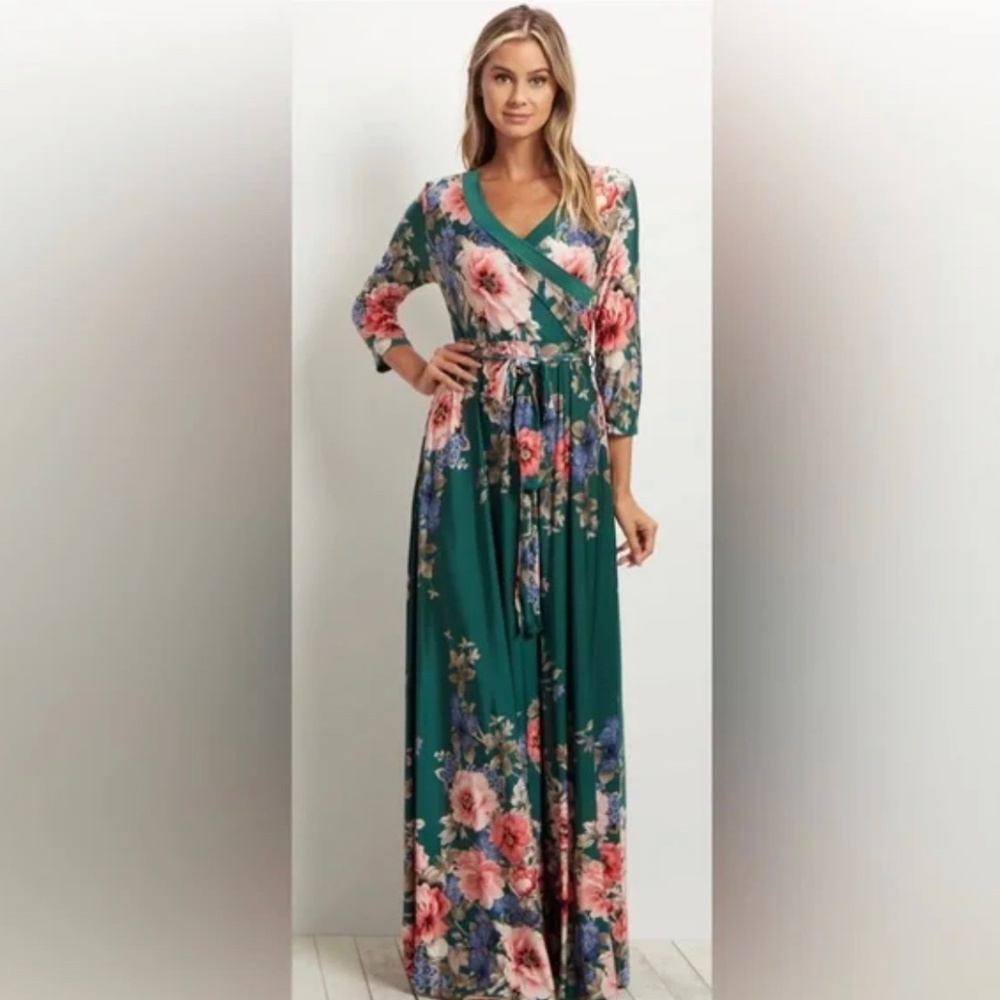 Pinkblush maternity dress XL, floral print. Maternity pictures